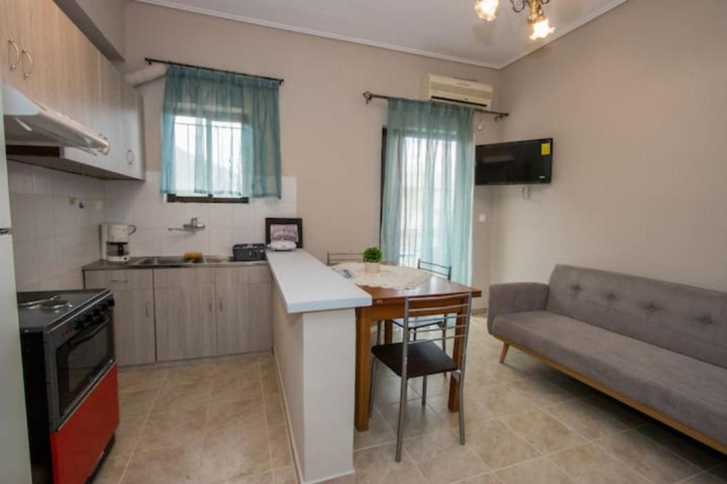 Vasileiou Apartments Камена-Вурла Экстерьер фото